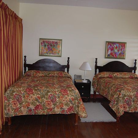 Inn At Shaw Park Gardens & Waterfalls Ocho Ríos Exterior foto