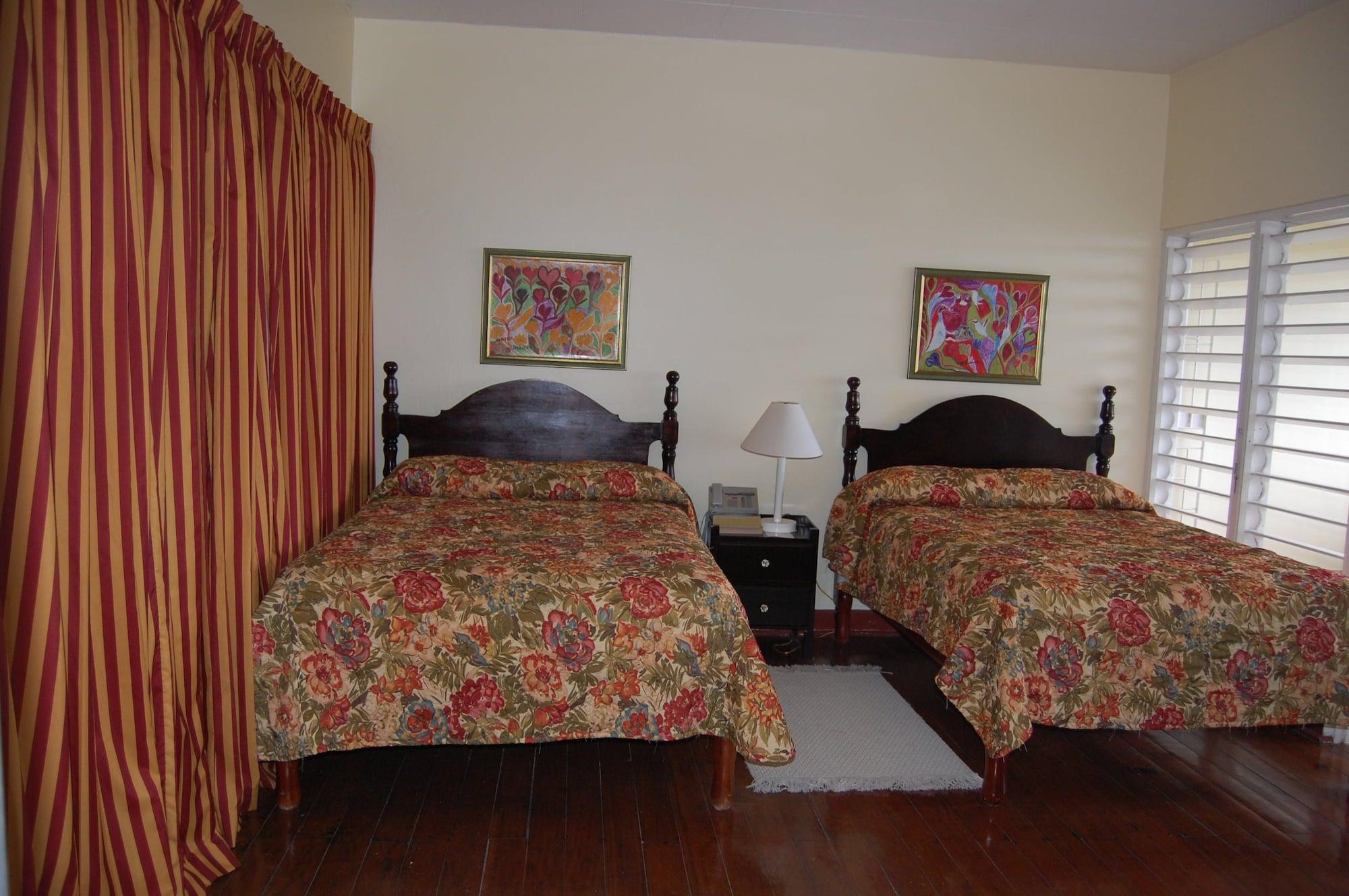 Inn At Shaw Park Gardens & Waterfalls Ocho Ríos Exterior foto