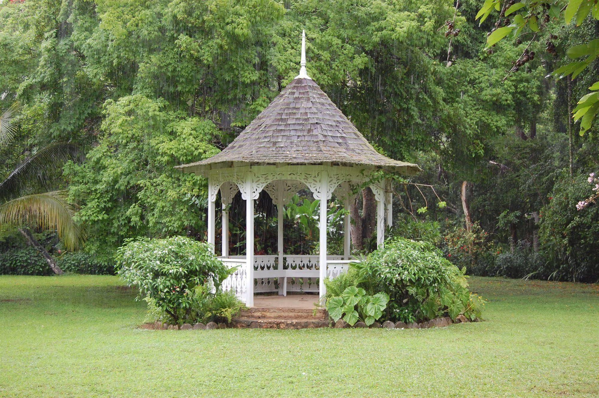 Inn At Shaw Park Gardens & Waterfalls Ocho Ríos Exterior foto